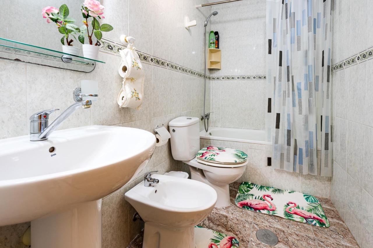 Apartament Caballero De Rodas Torrevieja Exterior photo