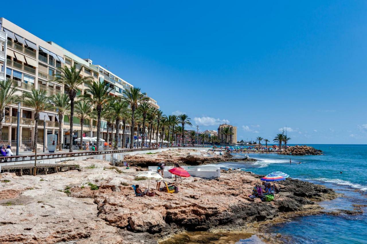 Apartament Caballero De Rodas Torrevieja Exterior photo