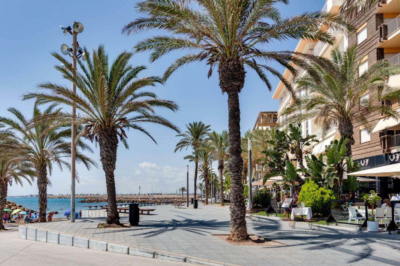 Apartament Caballero De Rodas Torrevieja Exterior photo